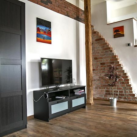 Apartament Przy Rynku Opole Esterno foto