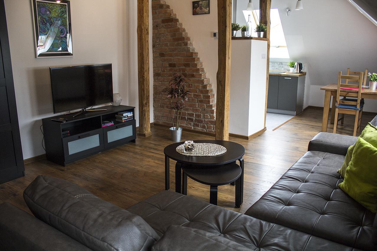 Apartament Przy Rynku Opole Esterno foto